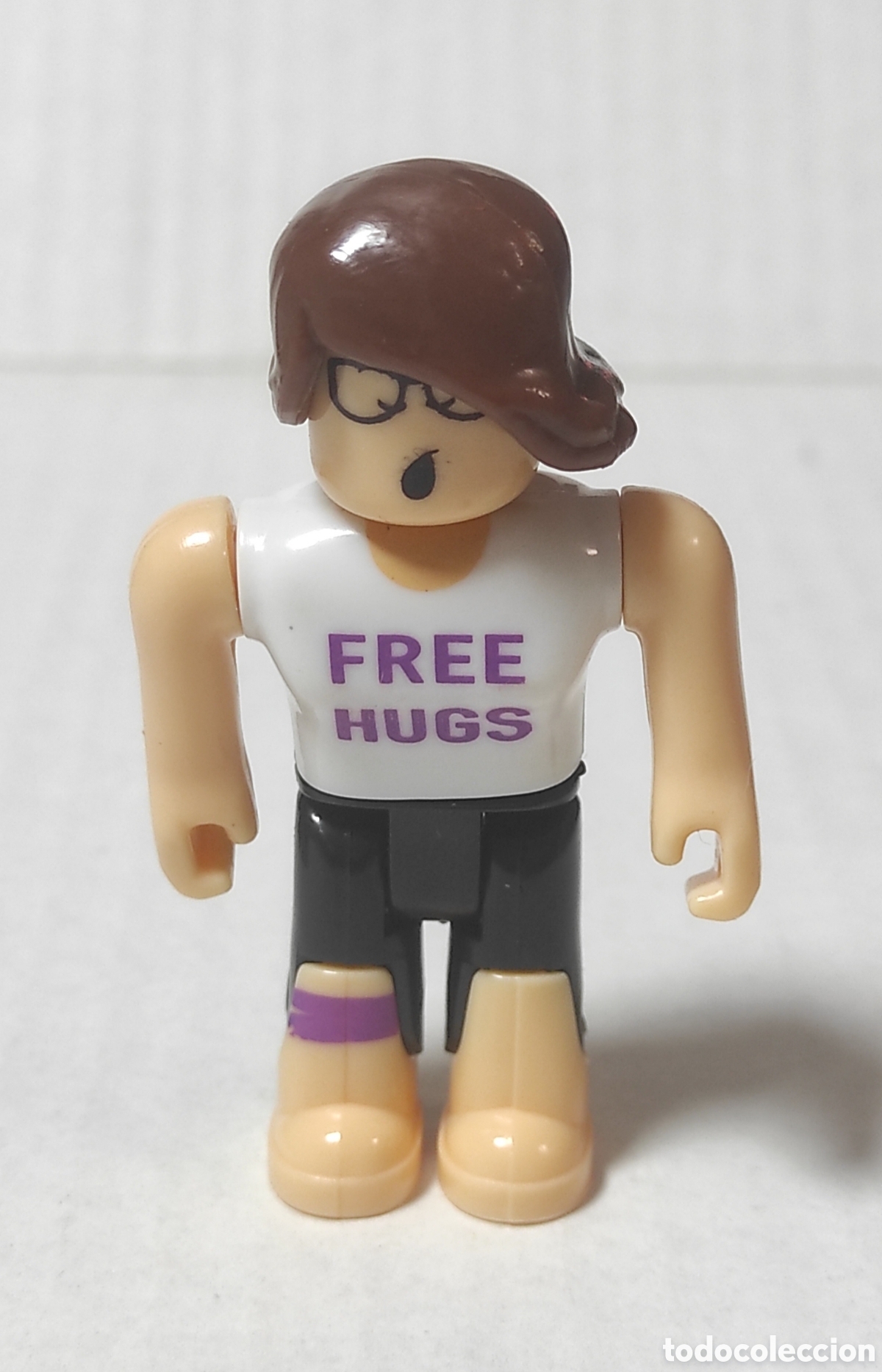 Figuras de acci&oacute;n: FIGURA DE ACCI&Oacute;N DORM LIFE: PEER COUNSELOR DE ROBLOX - SERIE CELEBRITY SERIE 1
