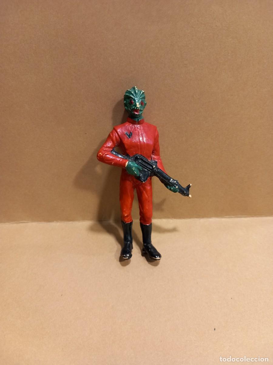 Figuras de acci&oacute;n: FIGURA DE GOMA LAGARTO SERIE V A&Ntilde;OS 80 / COMPRA MIN&Iacute;MA 5 &euro;