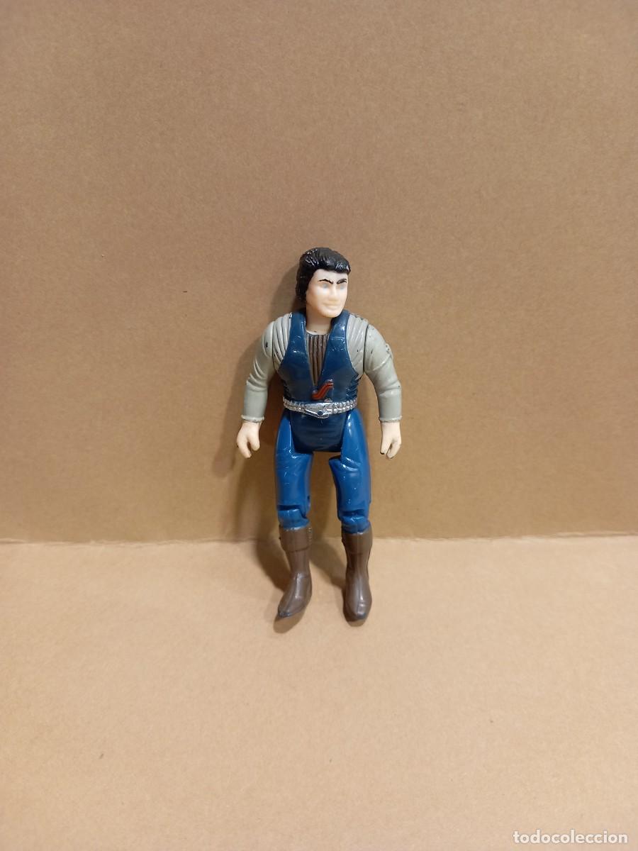 Figuras de acci&oacute;n: FIGURA A&Ntilde;OS 90 / COMPRA MIN&Iacute;MA 5 &euro;