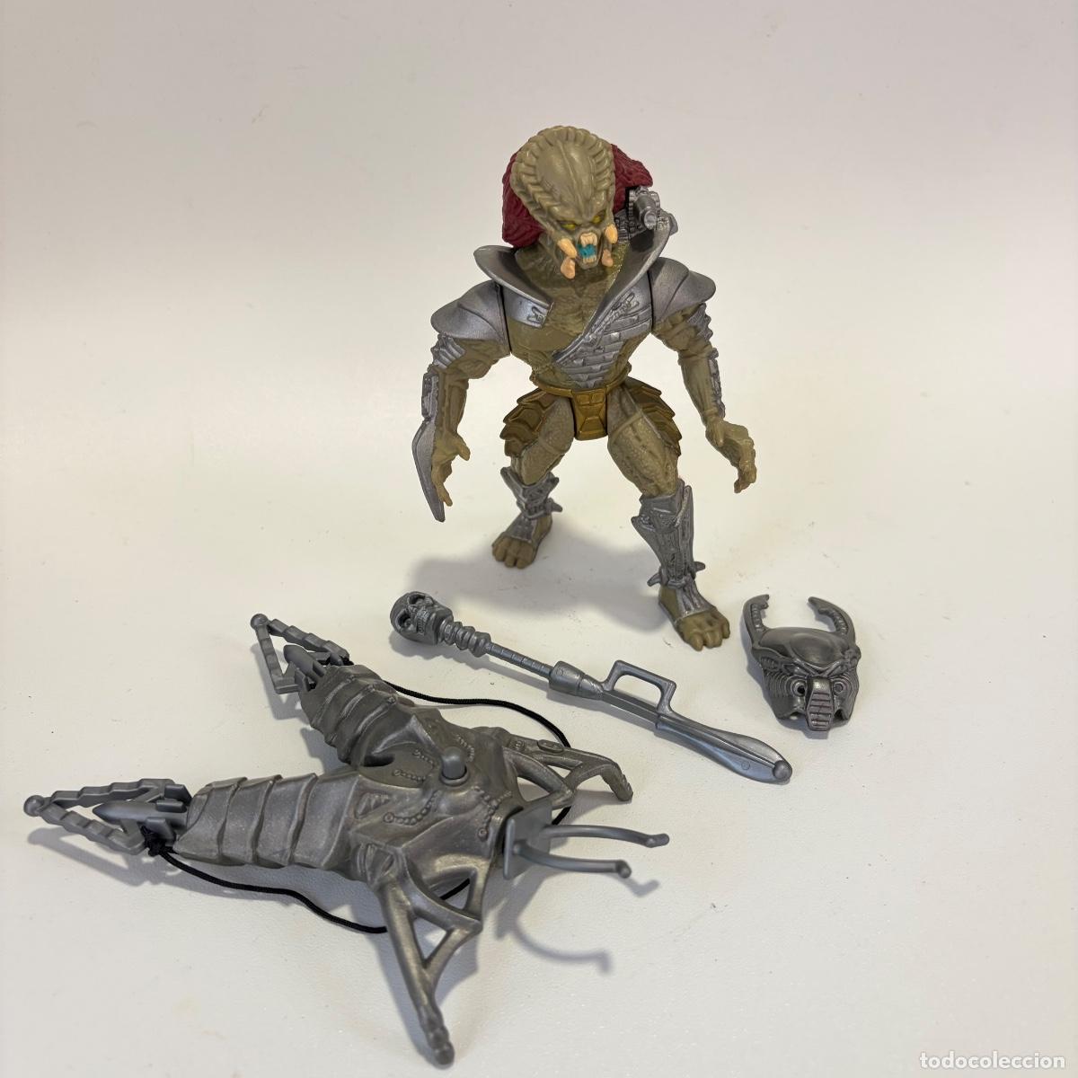 Figuras de acci&oacute;n: figura mu&ntilde;eco Scavage Predator Kenner 1993
