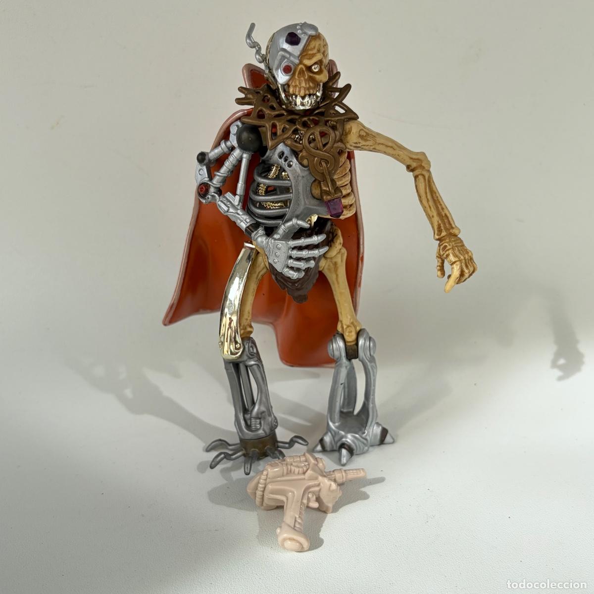 Figuras de acci&oacute;n: figura mu&ntilde;eco Dr Cyborn Skeleton Warriors Playmates 1994