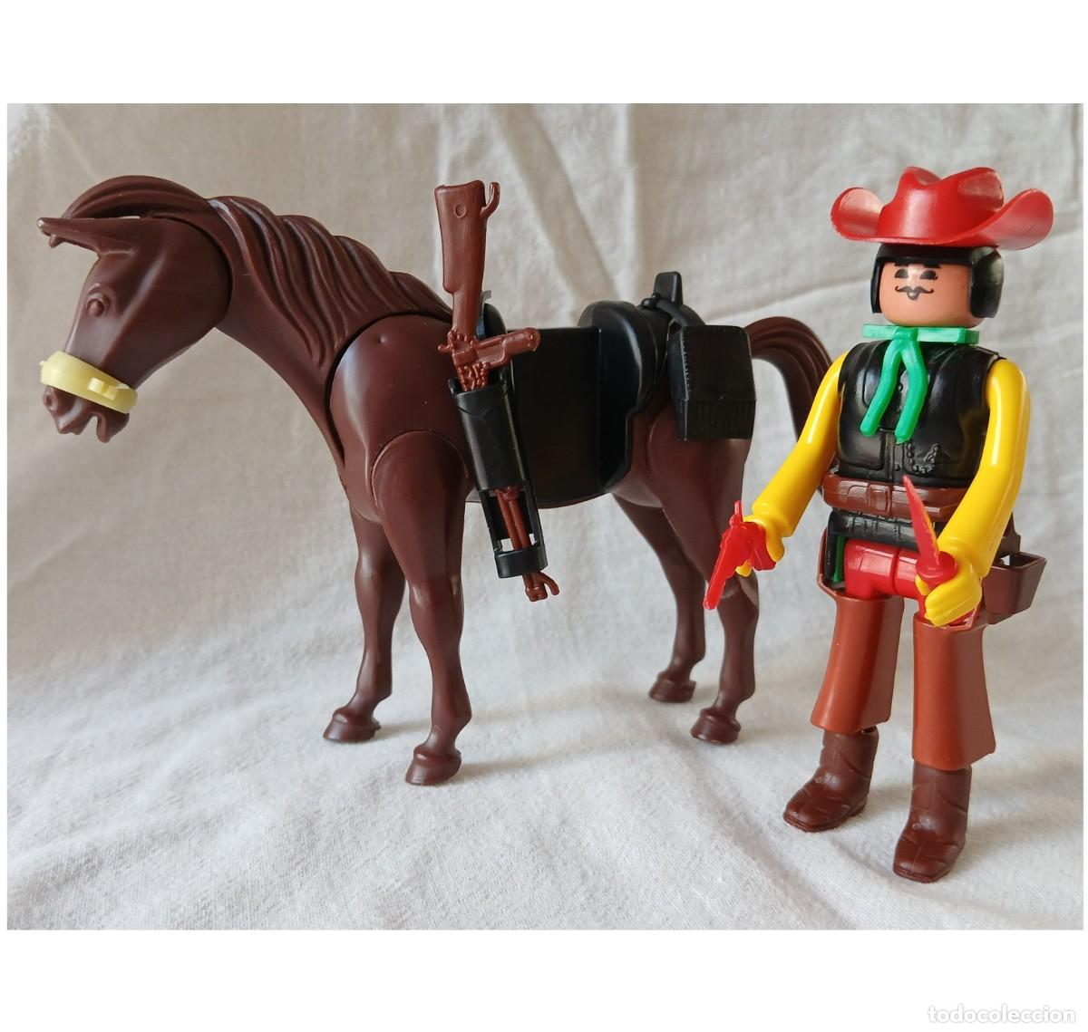 Action Figures: Play big (Playbig), Play Kit o Cefa Boys. Cow Boys con zahones a caballo. Oeste.