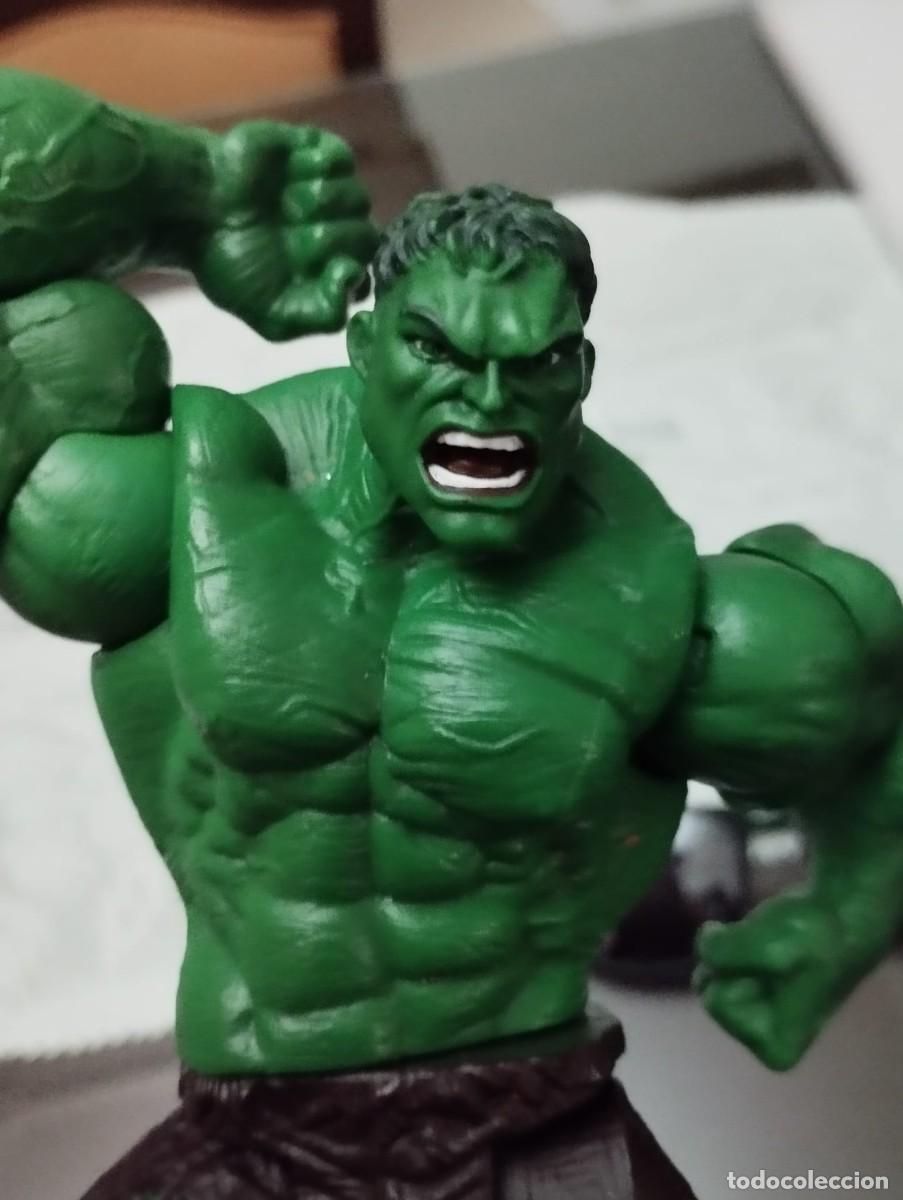 Figuras de acci&oacute;n: figura articulada de hulk