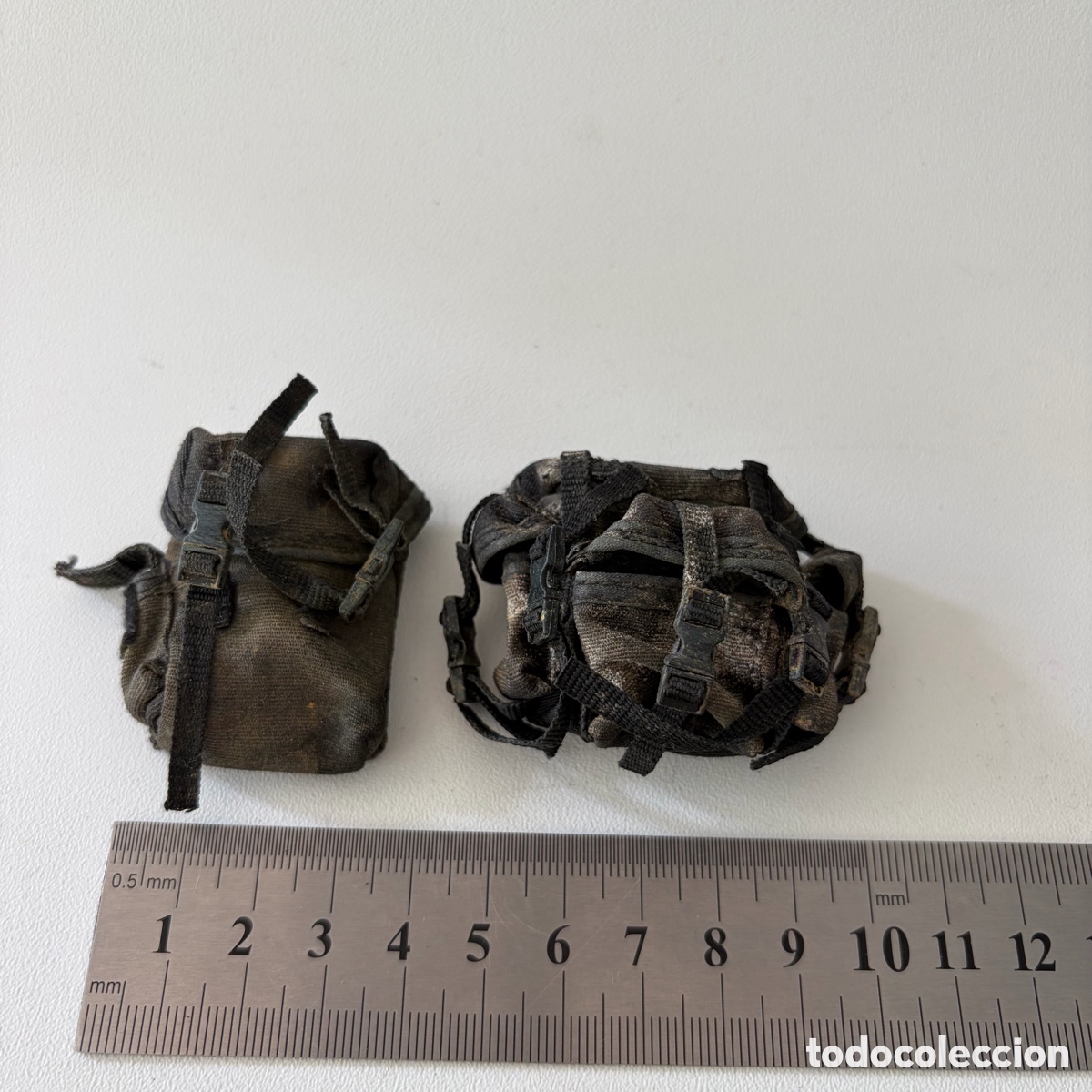 Figuras de acci&oacute;n: lote 2 mochilas accesorios figura mu&ntilde;eco threea 3a ashley wood wwr world war robot