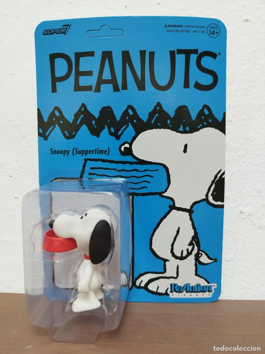 Actionfiguren: FIGURA SNOOPY SUPPERTIME - PEANUTS REACTION FIGURES - SUPER7 (EN BL&Iacute;STER)