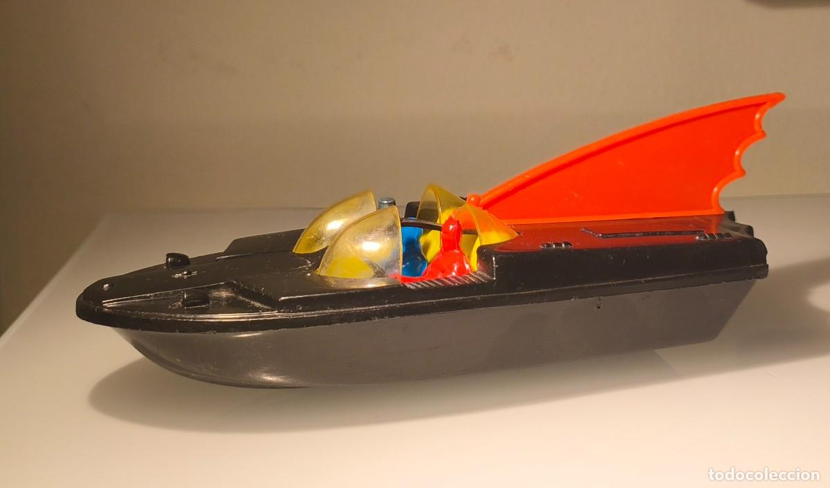 Figuras de acci&oacute;n: Lancha Batman Batboat marca Duncan