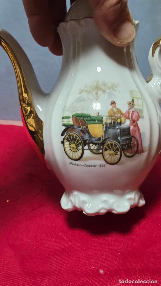 Figuras de acci&oacute;n: tetera de porcelana vintage - Foto 5