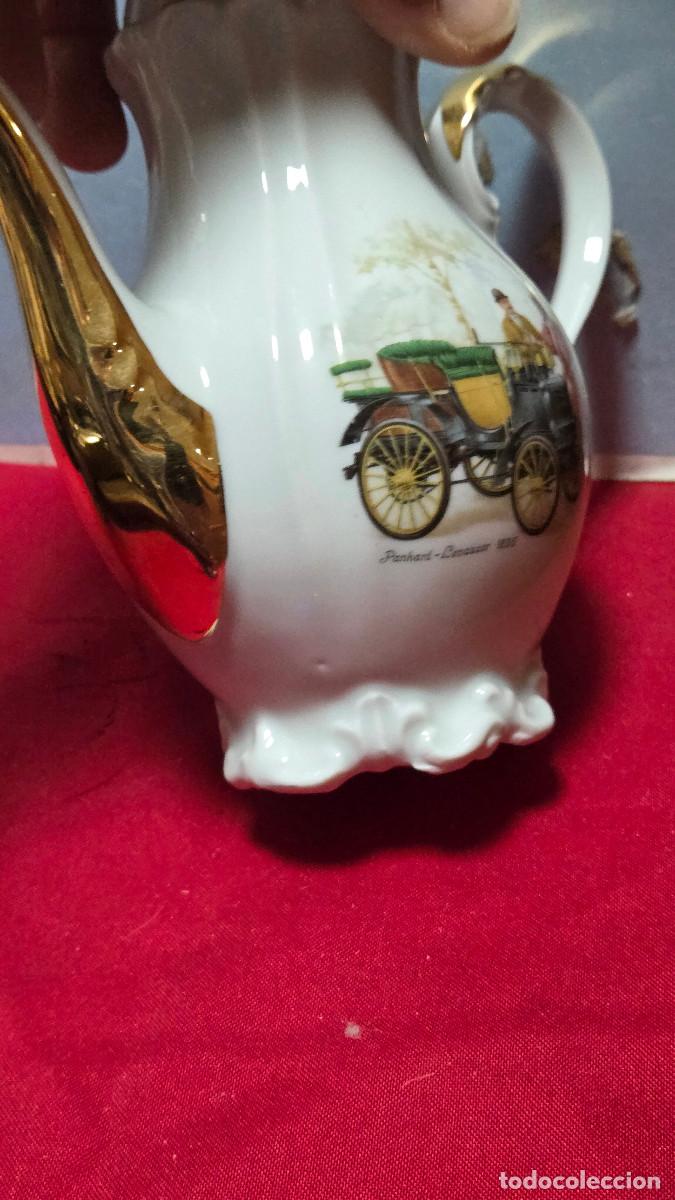 Figuras de acci&oacute;n: tetera de porcelana vintage - Foto 6