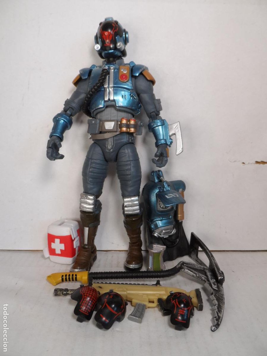 Figuras de acci&oacute;n: FIGURA FORTNITE LEGENDARY SERIES THE VISITOR 2019 JAZWARES