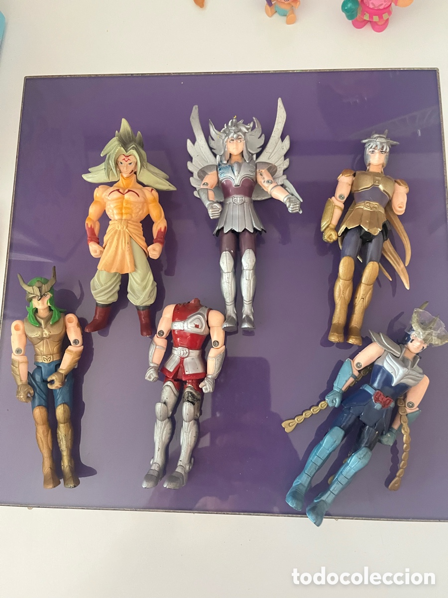 Figurines et Jouets Chevaliers du Zodiaque: Lote, caballeros del zod&iacute;aco y varios