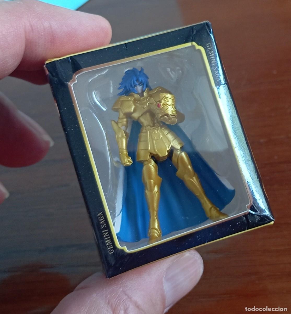 Figuas y mu&ntilde;ecos Caballeros del Zodiaco: RAREZA. Miniatura gashapon CABALLERO DEL ZODIACO GEMINIS en su cajita. Bandai Nanco JAP&Oacute;N