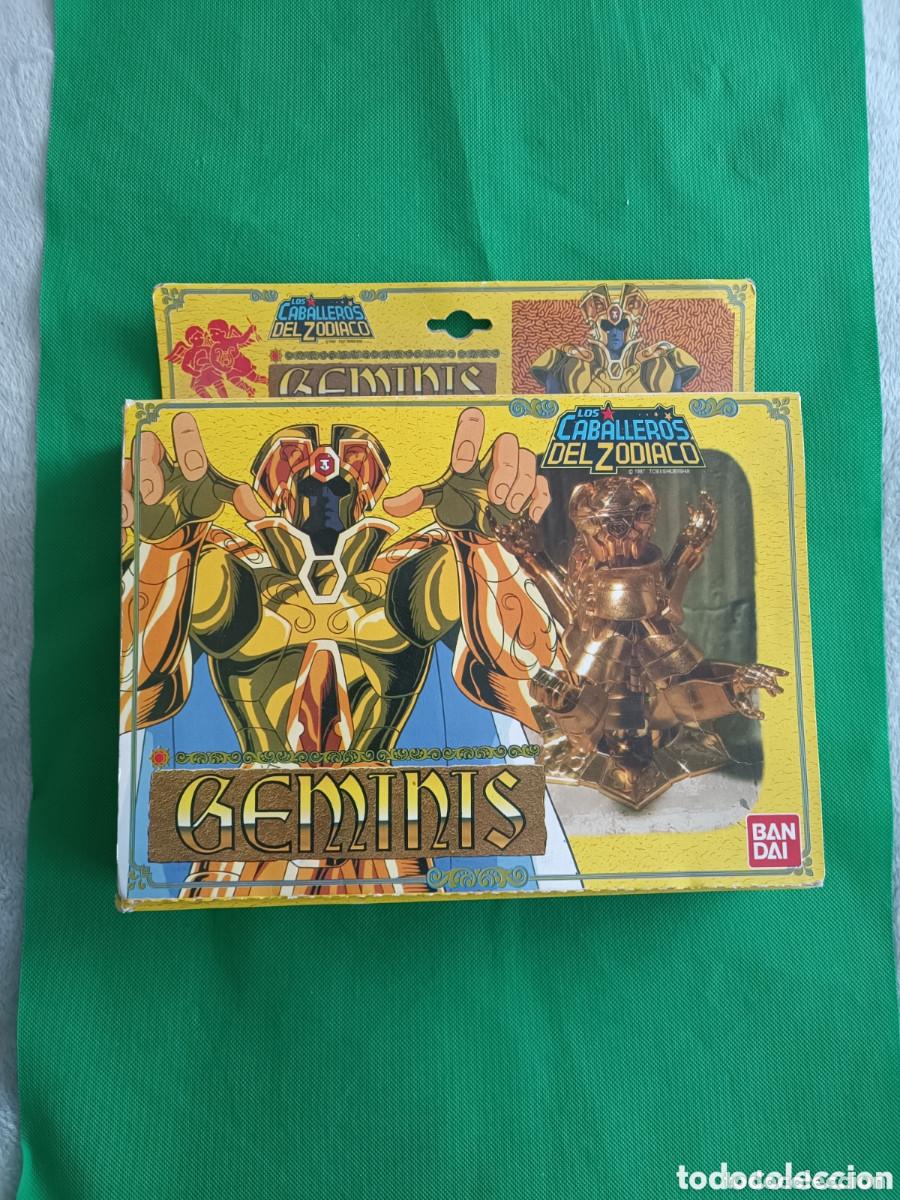 Figuas von Saint Seiya: Caja Los Caballeros del Zodiaco Caballero de oro de G&eacute;minis Bandai espa&ntilde;ola 1987
