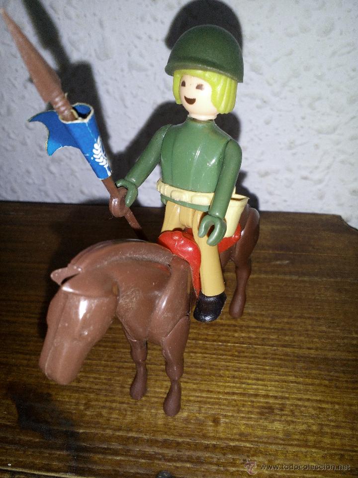 Figuras Coman boys antiguas: coman boys soldado con caballo - Foto 1