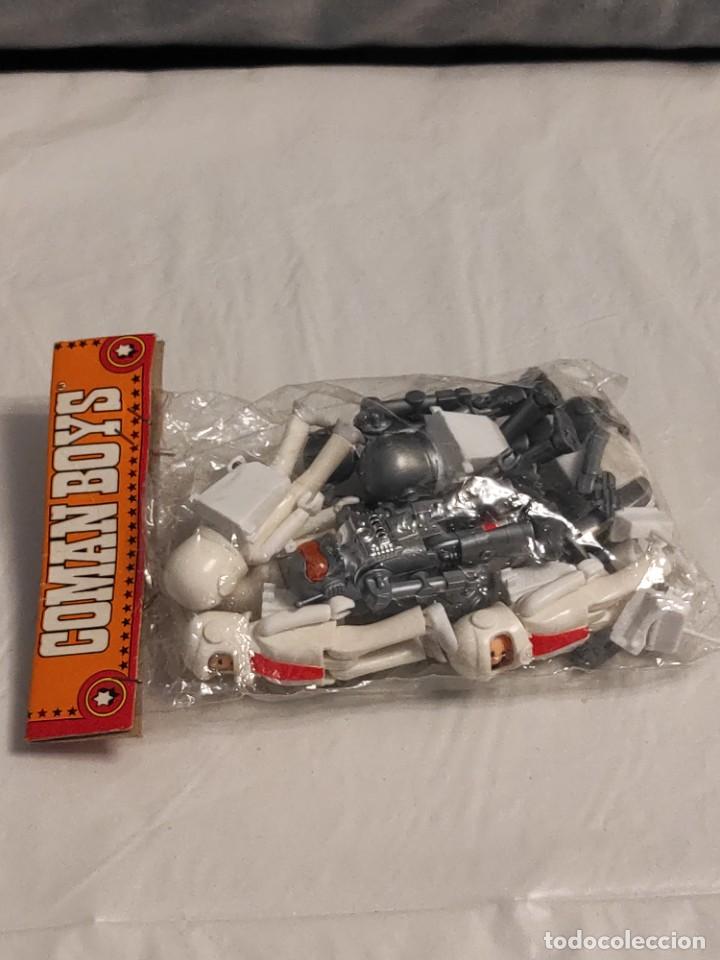 Figuras Coman boys antiguas: COMAN BOYS BOLSA ATRONAUTAS Y ROBOTS - Foto 4