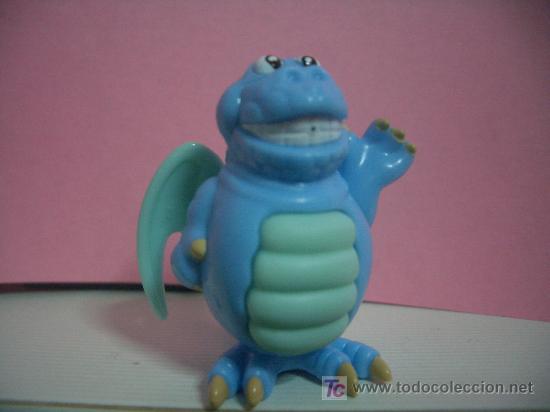 Kinder &Uuml;berraschung: Mu&ntilde;eco Huevo Kinder: 4 Elementos: Agua (Lanza Agua por la Boca)
