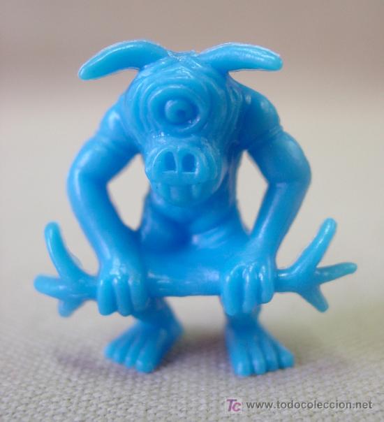 Figuras de goma y PVC: PREMIUM  MOUNSTRO MATUTANO - Foto 1