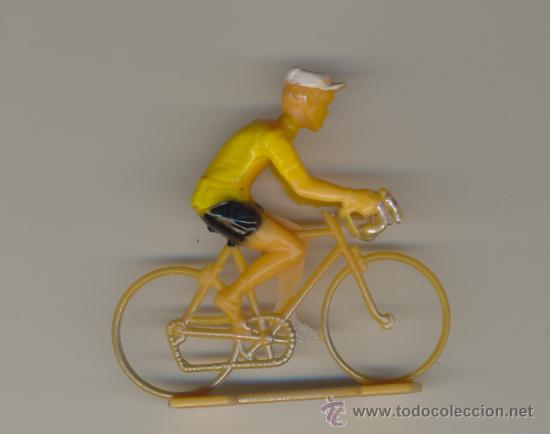 Figuras de goma y PVC: Ciclista de plastico de los a&ntilde;os 50 - Foto 1
