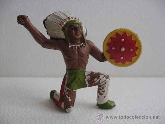 Figuras de goma y PVC: INDIO RODILLA EN TIERRA. - Foto 1