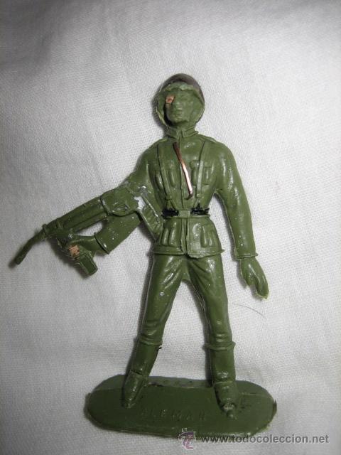Figuras de goma y PVC: SOLDADO  ALEMAN - Foto 2