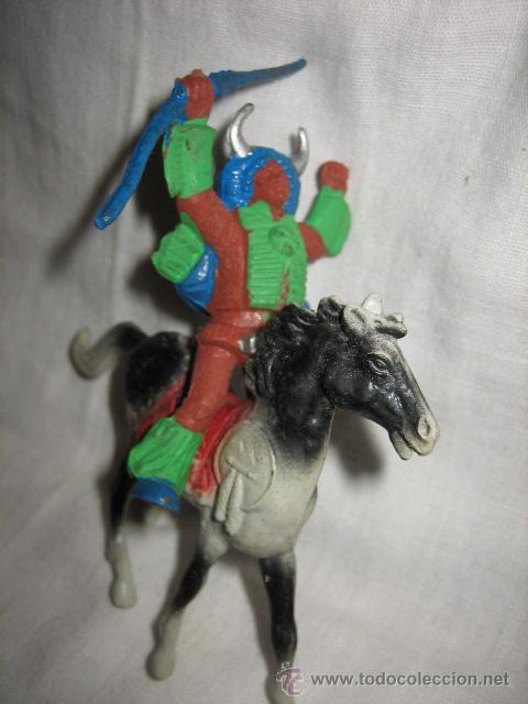 Figuras de goma y PVC: INDIO A CABALLO  DE LA CASA COMANSI - Foto 1
