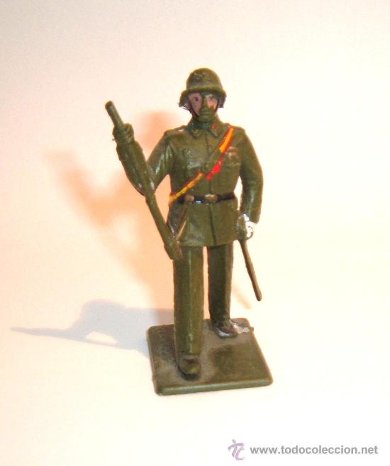 Figuras de goma y PVC: OFICIAL CON BANDA,CAQUI Y CASCO. REF. 198 - Foto 1