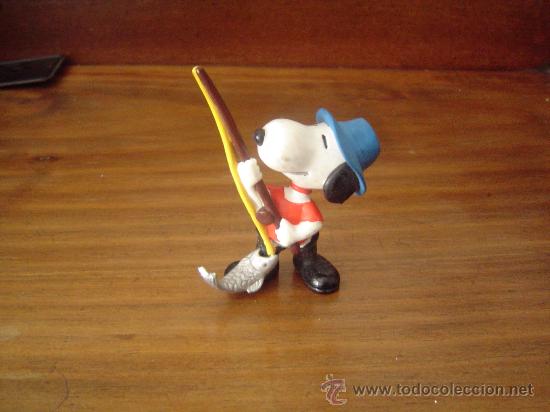 Figuras de goma y PVC: Divertido mu&ntilde;eco de SNOOPY. - Foto 1