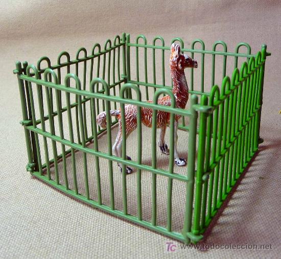 Figuras de goma y PVC: COMPLEMENTO FIGURAS DE PLASTICO, JAULA, ZOO DE COMANSI, 1970s, - Foto 2