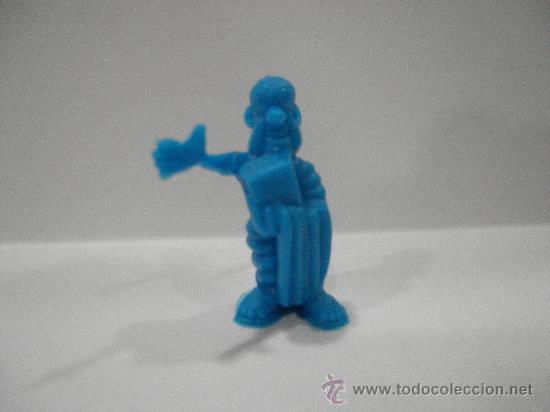 Figuras de goma y PVC: DUNKIN. ASTERIX Y OBELIX. - Foto 1