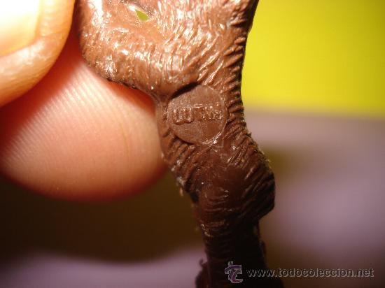 Figuras de goma y PVC: Premium . Oso con biberon de Lutin - Foto 2