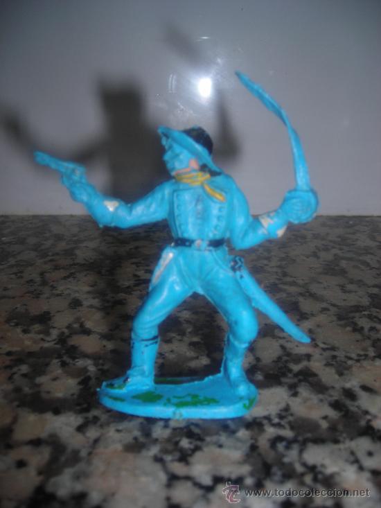 Figuras de goma y PVC: FIGURA PLASTICO SOLDADO DE LA UNION - Foto 1