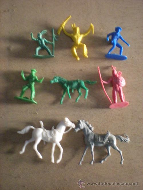 Figuras de goma y PVC: LOTE FIGURAS - Foto 1