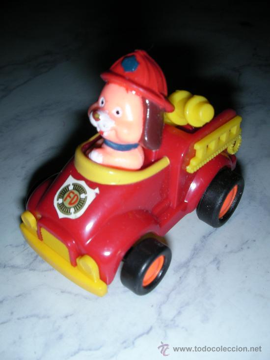 Figuras de goma y PVC: ANTIGUO COCHE Y PERRITO BOMBERO - ENVIO GRATIS A ESPA&Ntilde;A - Foto 1