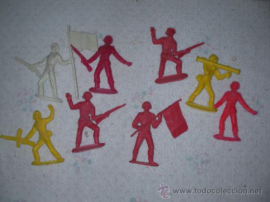 Figuras de goma y PVC: ANTIGUAS FIGURAS DEL EJERCITO DE PLASTICO - Foto 1