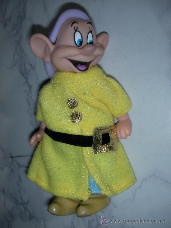 Figuras de Goma y PVC: BLANCANIEVES Y LOS SIETE ENANITOS 1 ENANITO CON ROPA DE TELA 3 - ENVIO GRATIS A ESPA&Ntilde;A