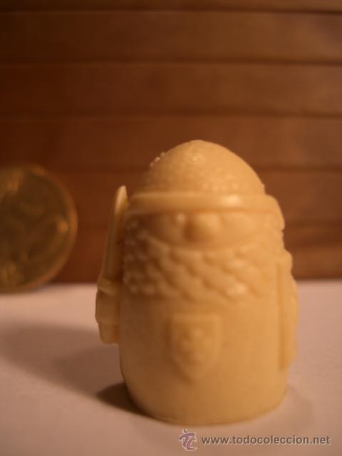 Figuras de goma y PVC: DUNKIN , SERIE AJEDREZ - Foto 1
