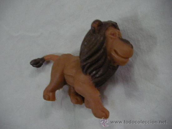 Rubber and PVC Figures: LEON