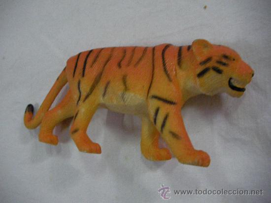 Figuras de goma y PVC: TIGRE - Foto 1