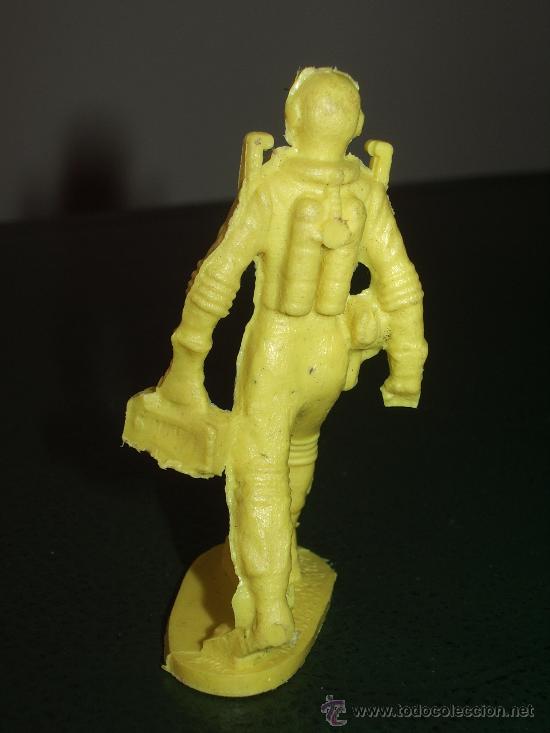 Figuras de goma y PVC: Figura  ASTRONAUTA. - Foto 2