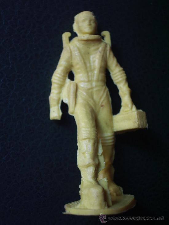 Figuras de goma y PVC: Figura  ASTRONAUTA. - Foto 4