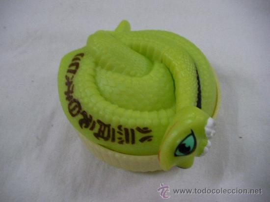 Gummi- und PVC-Figuren: SERPIENTE QUE AL GIRAR HACE RUIDO