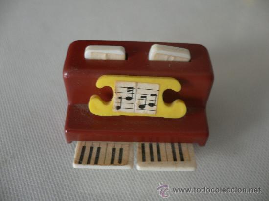 Figuras de goma Kinder: JUGUETE KINDER PIANO - Foto 1