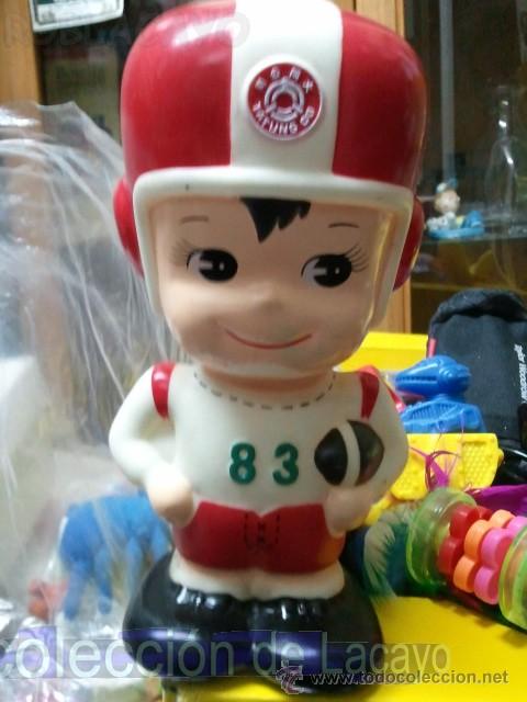 Figuras de goma y PVC: HUCHA JUGADOR DE RUGBY - Foto 1