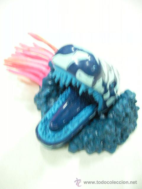 Figuras de Goma y PVC: ANIMAL MARINO ARTICULADO CON MEDUSA