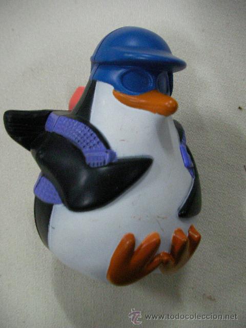 Figuras de goma y PVC: 1 PINGUINO DE MADAGASCAR - Foto 1