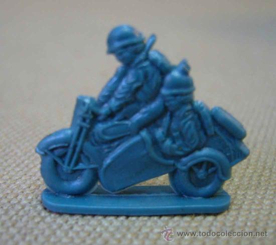 Figuras de Borracha e PVC: FIGURA PLANA, DE PLASTICO, MOTO CON SIDECAR, MILITAR, PREMIUM CHICLES O PIPAS, SOBRE ?