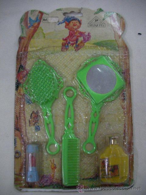 Rubber and PVC Figures: BLISTER MEZQUITA CON MUCHOS ACCESORIOS DE JUEGO PARA LAS CASITAS