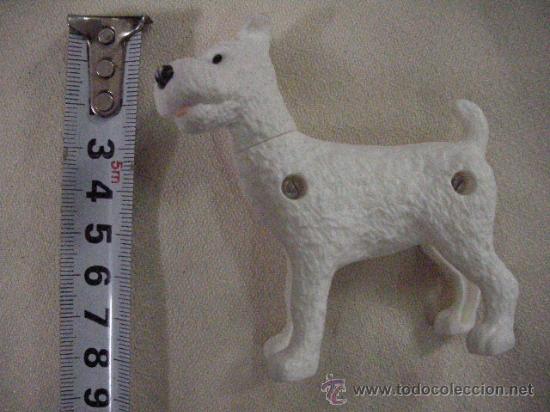 Figuras de goma y PVC: --- PERRO TINTIN --- - Foto 1