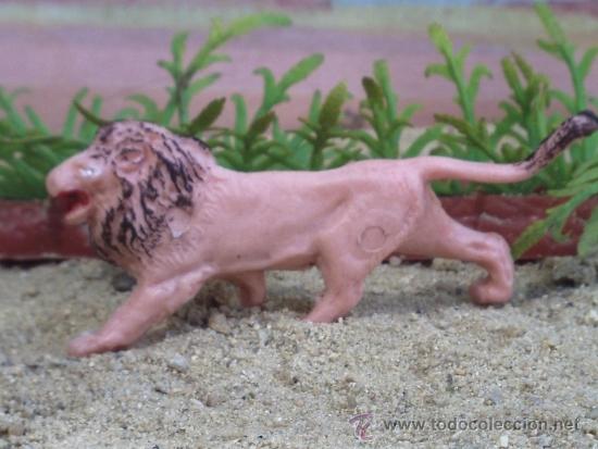Figuras de goma y PVC: leon de pech - Foto 1