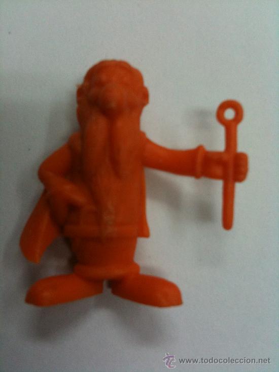 Figuras de goma y PVC: FIGURA DUNKIN PERSONAJE ASTERIX - Foto 1