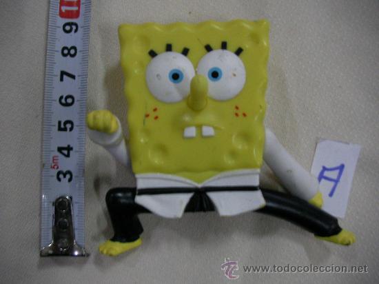 Figuras de goma y PVC: BOB ESPONJA KARATECA - Foto 1